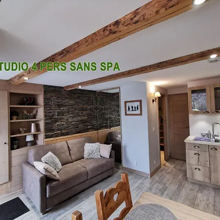 Zenarcs Apartment *