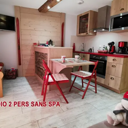 Zenarcs Apartment *